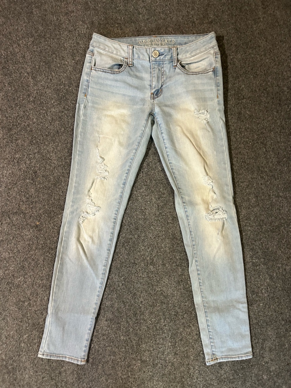 America Eagle Jegging light wash jeans size 6